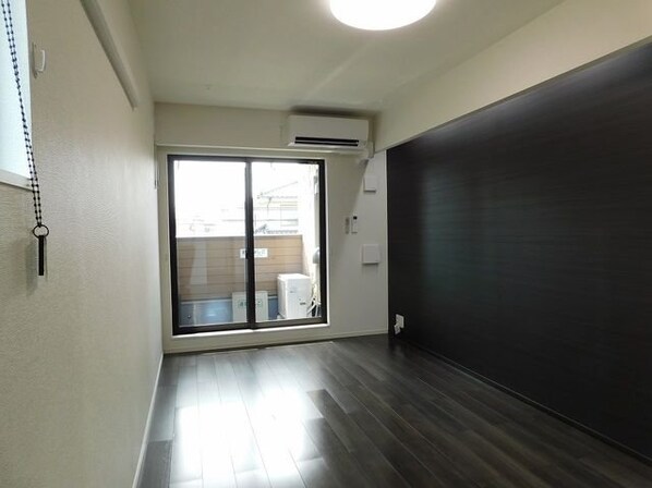 プリムヴェール Iの物件内観写真